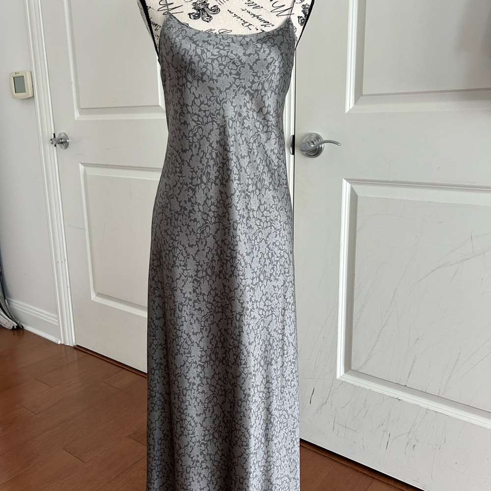 Vince Gray Floral 100% Silk Dress